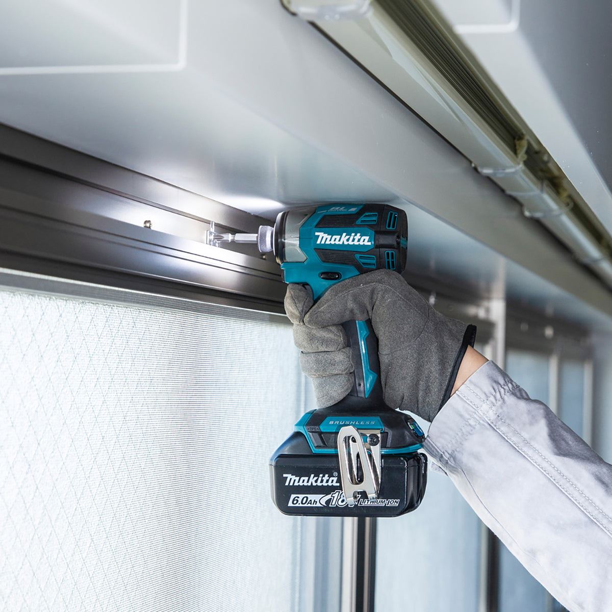 Makita   DTD173Z   18V   LXT   Brushless   Impact   Driver   Body   Only